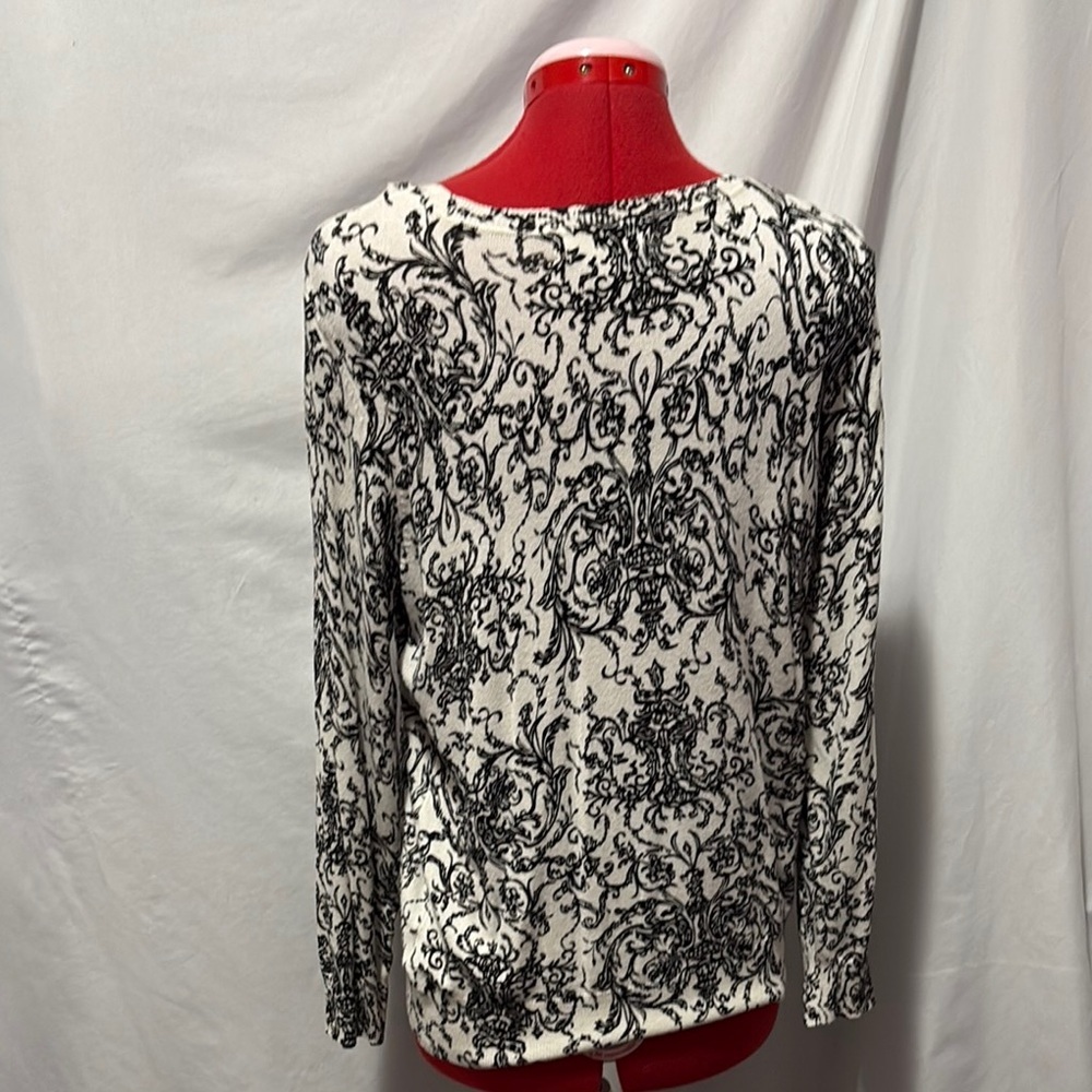 Chic Black and White Patterned Blouse MM337 - Picture 3 of 6